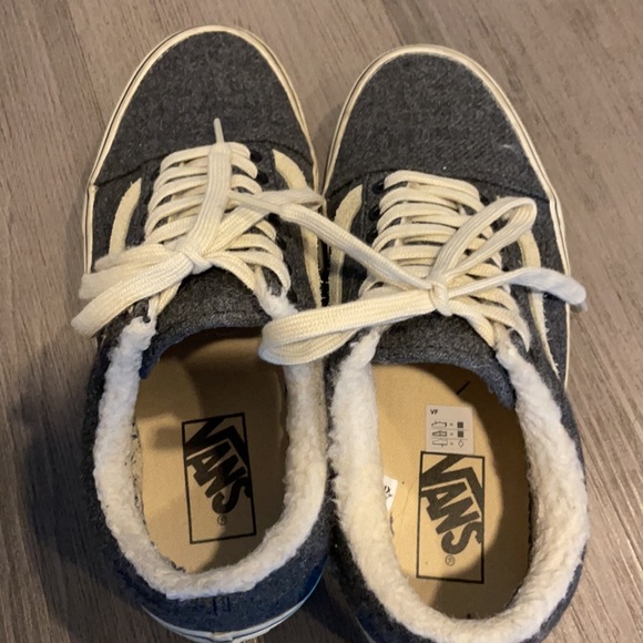 Vans x Madewell Old Skool Sherpa Sneaker - Picture 3 of 8